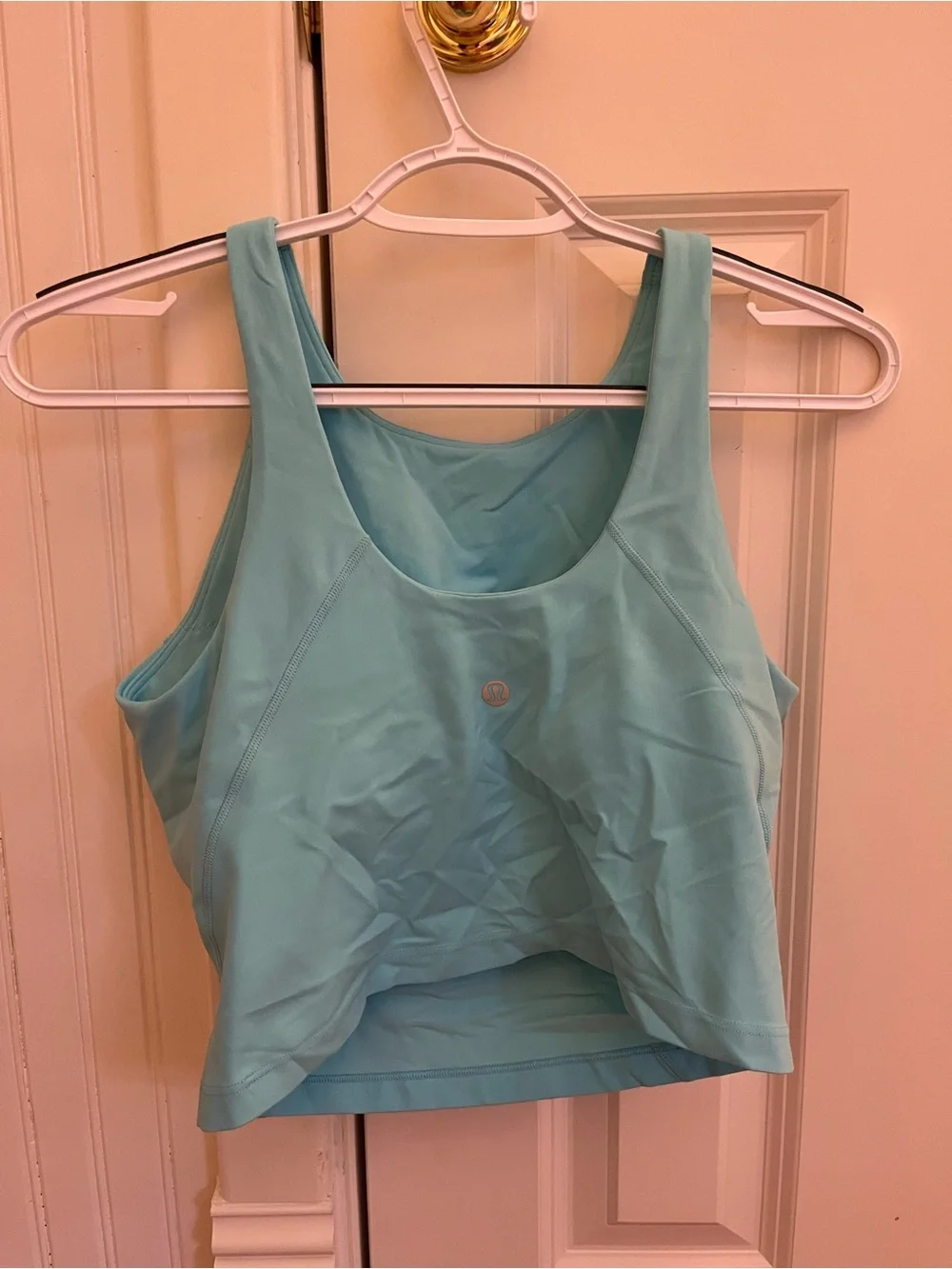 lululemon athletica flattering cropped